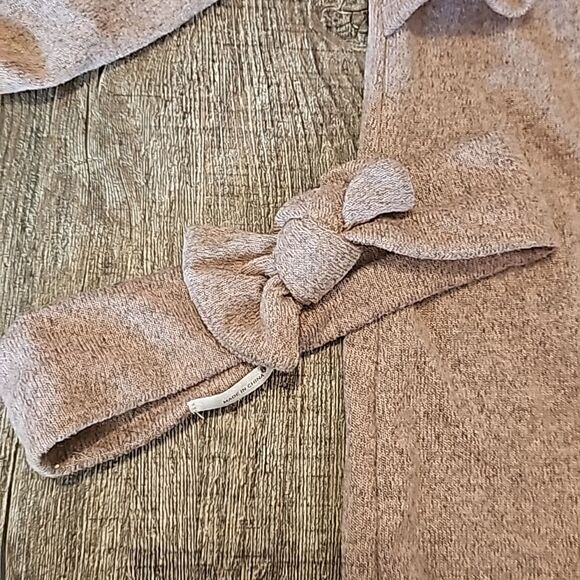 7 For all mankind one piece/ bow set & Jessica Simpson one piece - Picture 5 of 9